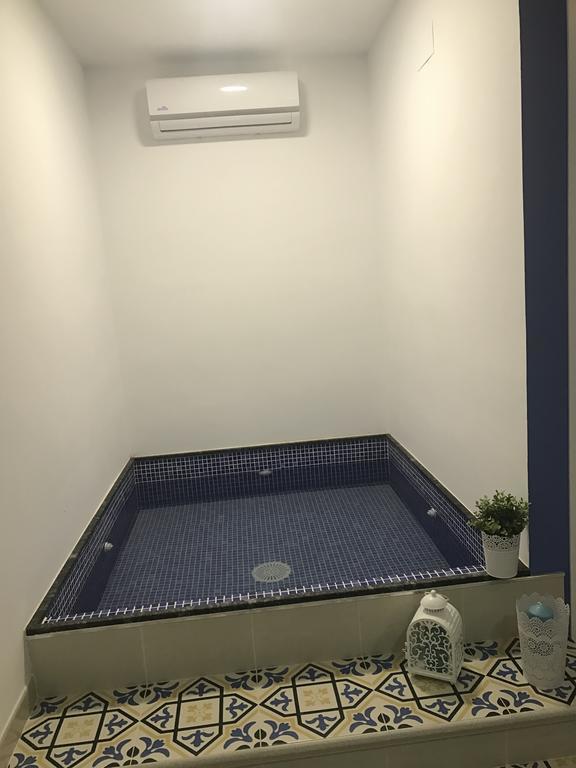 Exclusivo Apartamento Junto Al Mar By Hugo Beach Hotel Гандия Экстерьер фото